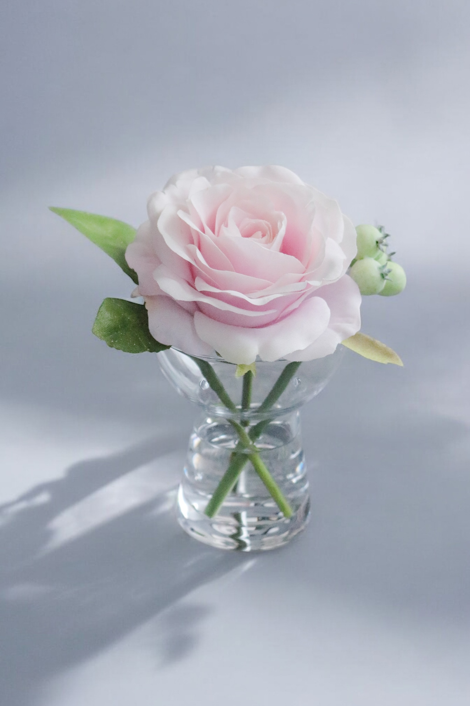 ピンクローズ プチソーサーベース【ギフトバッグ対応可】 造花 アートフラワー Akanbi