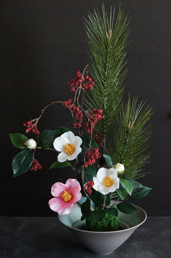 江戸椿×子宝松 和風スタイル（花器変更） 造花 アートフラワー Akanbi